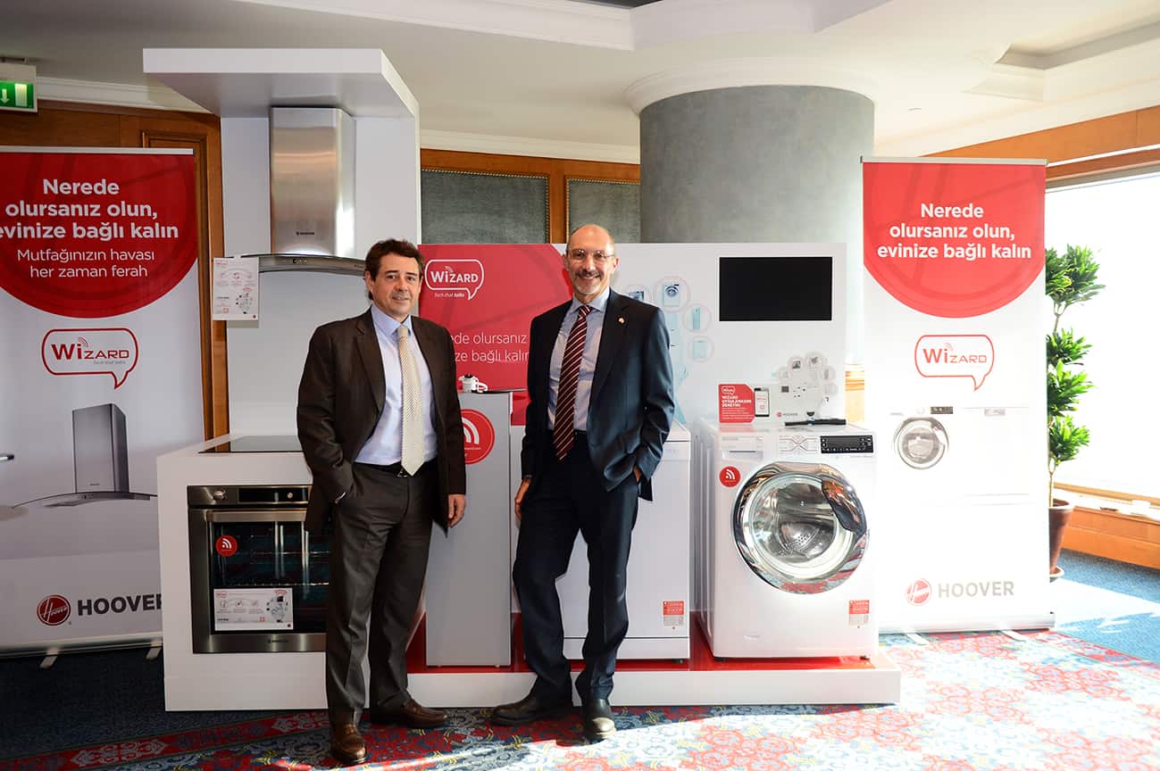 HooverUlkeMuduruAndreaOjetti_-CandyGroupConnectvityUrünlerPazarlamaDirek....jpg
