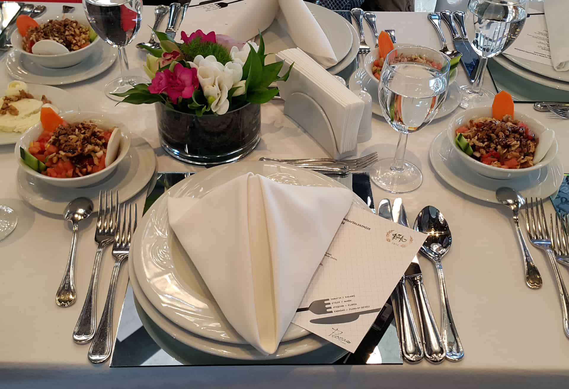 develi-restaurant-yemek.jpg