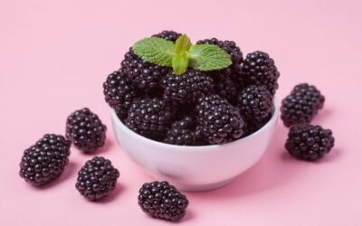 Böğürtlen Meyvesinin Faydaları ve Tatlılardaki Kullanımı